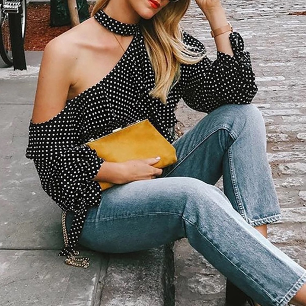 🔹Last 1🔹Polka Dot Cold Shoulder Blouse - Picture 3 of 8